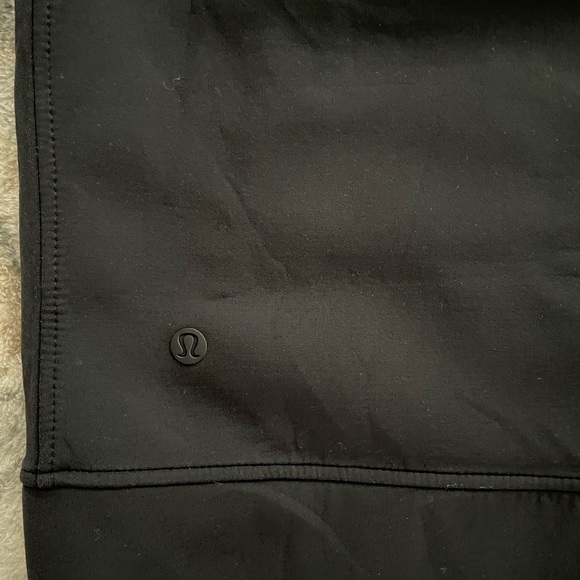 Lululemon Scuba Sweater - Size 4 - Picture 6 of 6